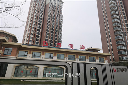 龙都天一城2室2厅1卫67万100m2出售